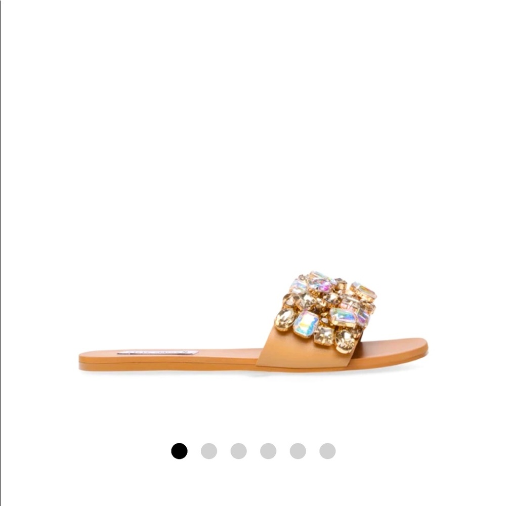 Steve Madden embroidered slides